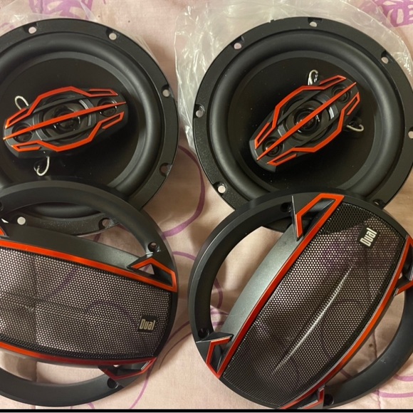 Dual BT Touchscreen Stereo and speakers-New With No Box- - Picture 9 of 9